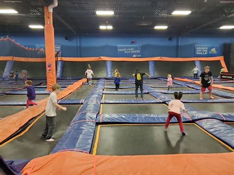 Skyzone waukesha - Sky Zone Indoor Trampoline Park offers a unique way to have fun and stay fit with their indoor trampoline park. Their Main Court offers wall-to-wall trampolines for free jumping; they offer Ultimate Dodgeball, a Foam Zone with 10,000 foam cubes, Sky Slam and more. ... Waukesha, WI 53186 (262) 696-1600 2. W229 N1420 …